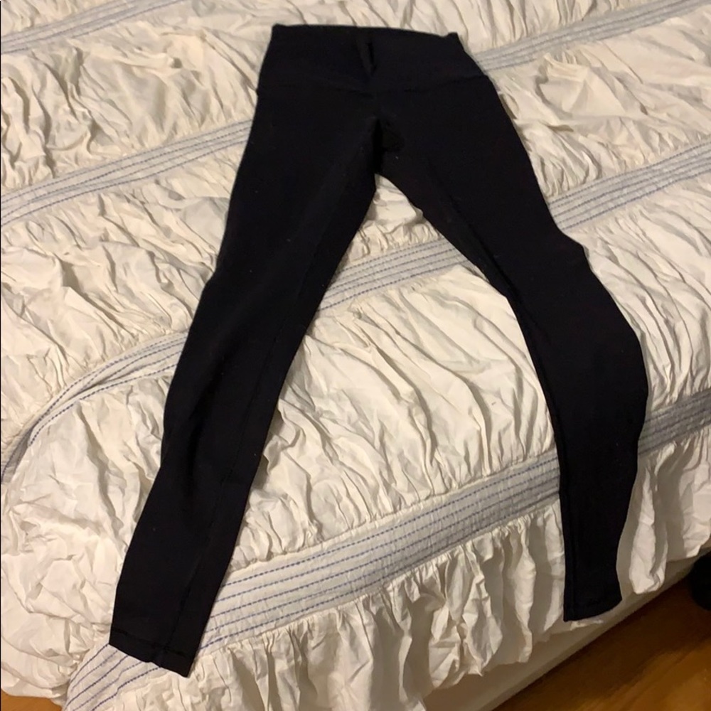 Lulu lemon wunder under leggings size 4